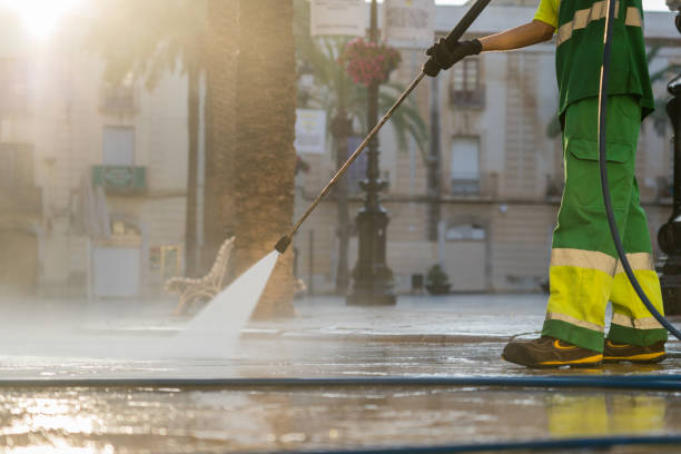 Why Choose Our Certified Pressure Washing Experts for Your Project Needs in Murphy, NC?
